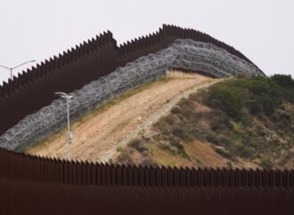 From the Mexican border to Washington: a small Texas town fights against Trump’s wall plan