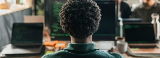 He secretly has 2 jobs: he earns $330,000 and doesn’t worry about money