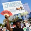 How to end poverty and protect the Earth: within the debate that destroys the economy