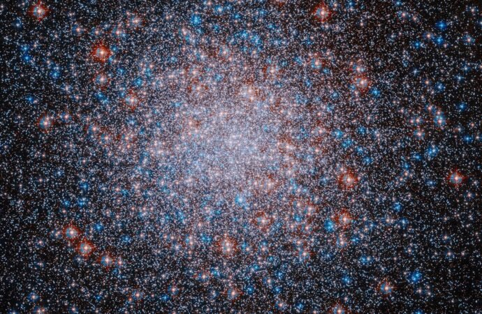 Hubble captures a cluster full of stars – NASA