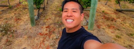 I applied for over 6,000 jobs and relied on a food pantry after being laid off. This is what finally got me hired.