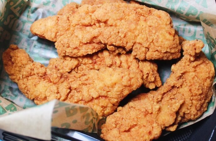 I tried chicken tenders from 14 fast food chains and ranked them from worst to best.