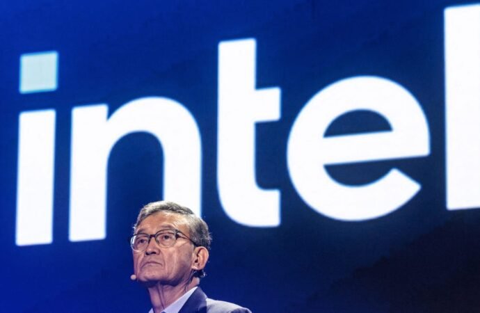 Intel plans layoffs within its data center group