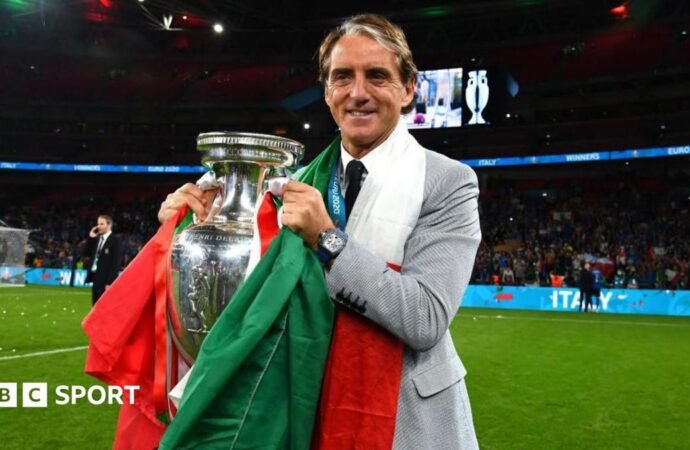 Italy: Roberto Mancini appointed coach for the second time amid controversy