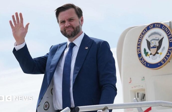 JD Vance says Caernarfon Castle was ‘the coolest thing he’s ever seen’