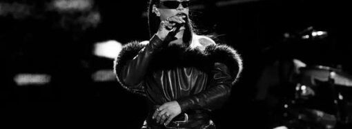Jay-Z’s last show at Yankee Stadium was a trip down memory lane. See the surprise celebrity guests he brought to the stage.