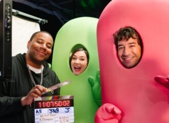 Kenan Thompson Tries Directing Hot Spot Commercials for Mike & Ike Candies