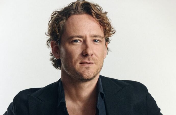Lewis Pullman Joins Julia Garner in Apple TV Thriller ‘Guilty Creatures’
