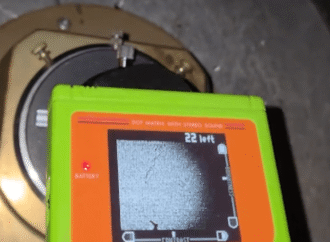 Man uses Game Boy camera to photograph Jupiter