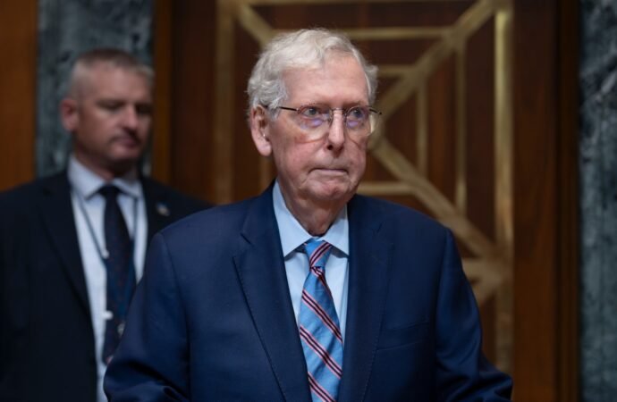 McConnell speaks to Republican leaders as health, hospitalization speculation mounts