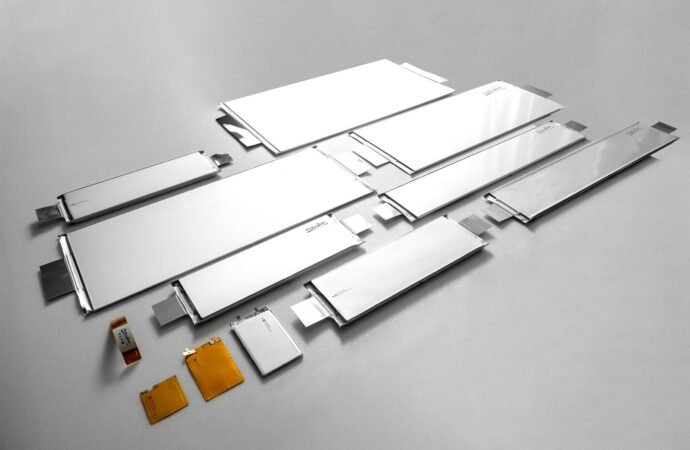 Meet the battery startup taking on China’s giants