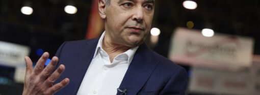 Mobileye CEO Amnon Shashua to step aside as company moves into robotaxis and robotics | TechCrunch