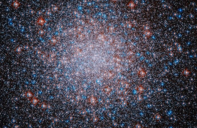 NASA’s Hubble detects a star-studded cosmic scene