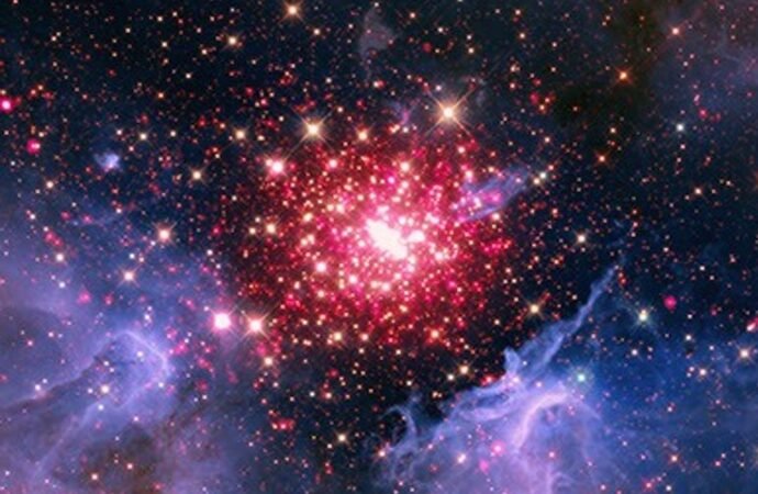 NASA celebrates Fourth of July with some cosmic fireworks