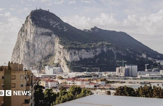 New era for Gibraltar with the elimination of border controls with Spain