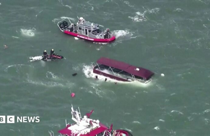 One dead and three missing after ship sinks near Alcatraz
