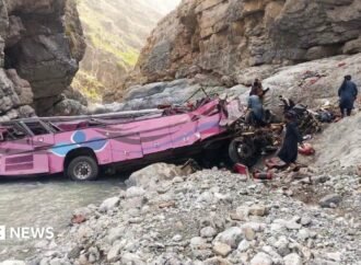 Pakistan: Overcrowded bus falls into ravine, killing at least 32 people