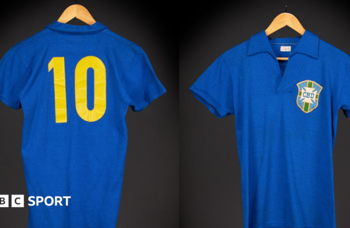 Pelé’s 1958 World Cup final shirt sells for £3.6 million