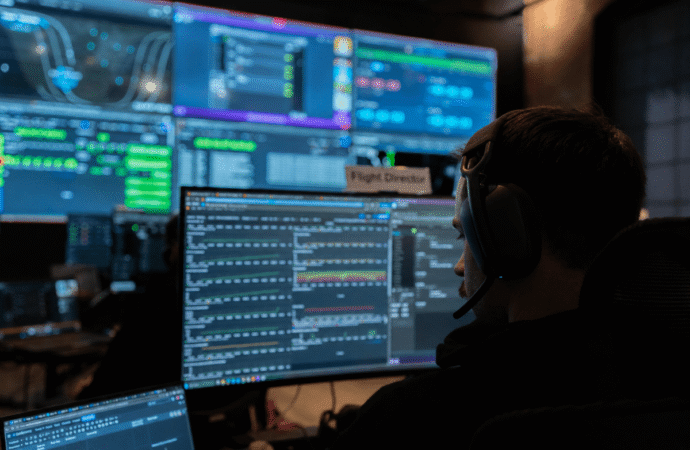 Private space pilots fly orbital missions for the US Space Force