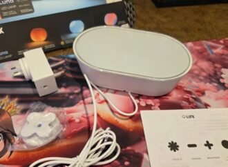REVIEW: LIFX Luna Smart Lamp, the beautiful light that reflects your style