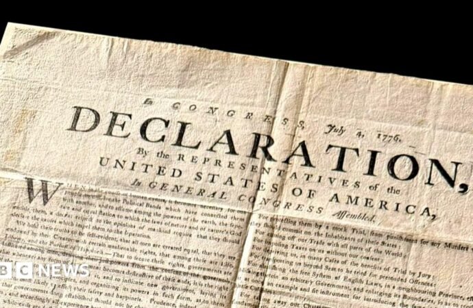 Rare copy of US Declaration of Independence found by volunteer in UK archives