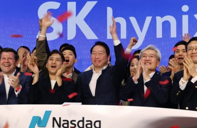 SK Hynix suffers a record drop in its shares after the euphoria of its US debut.