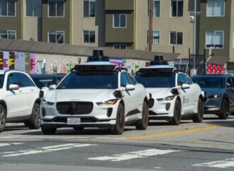 San Francisco mayor pushes for stricter rules after Waymo traffic fiasco | TechCrunch