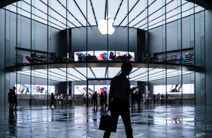 Security Summary: Apple’s Hide My Email service fails to hide your email