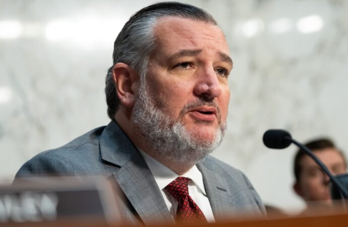 Senator says key piece of college sports legislation ‘probably’ has 60 votes to pass Senate