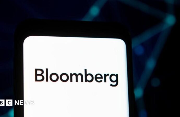 Singapore: Bloomberg ordered to pay $356,000 in ministerial defamation lawsuit