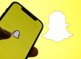 Snapchat now allows you to share what you are listening to in real time | TechCrunch