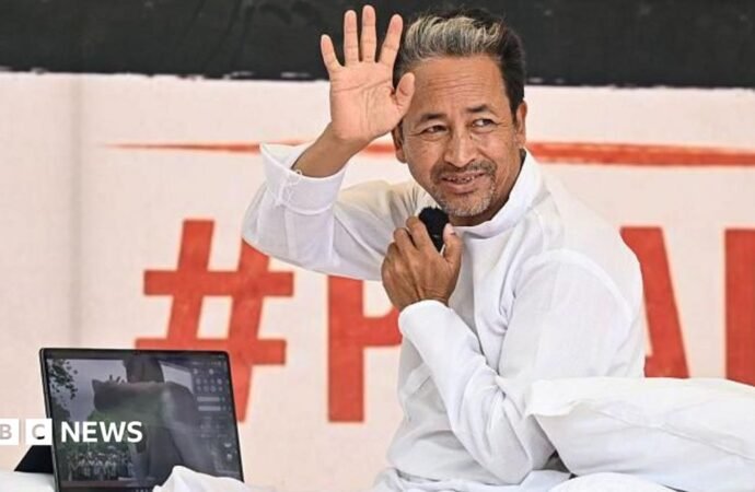 Sonam Wangchuk: the Indian activist on hunger strike in the protest against “cockroaches” loses 8.2 kg