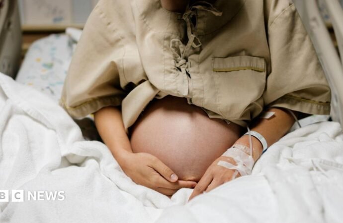 South Korea: Woman acquitted of murdering newborn after giving birth