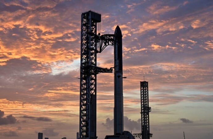SpaceX aborts first Starship launch since massive IPO