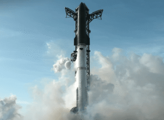 SpaceX suddenly aborts second Starship V3 launch after ignition | TechCrunch