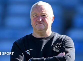 Sussex: Paul Farbrace to remain at club as director of cricket