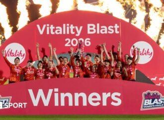 T20 Blast Final: Tammy Beaumont helps The Blaze beat Durham