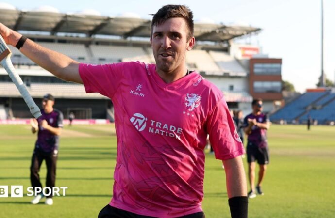 T20 Blast: Hants, Northants, Notts and Somerset reach semi-finals