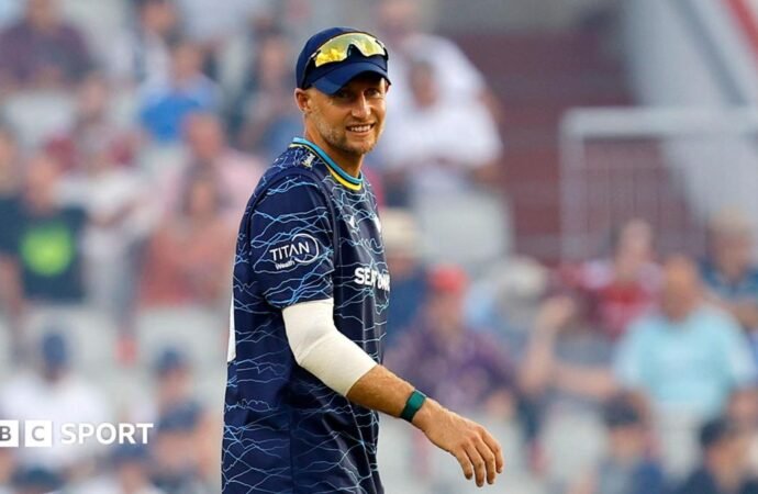 T20 Blast: Yorkshire reach quarter-finals as Hampshire secure home draw