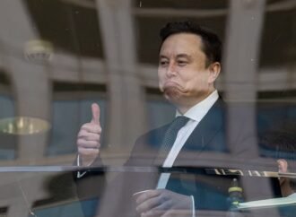 Tesla Investors Want Answers About Possible SpaceX Merger