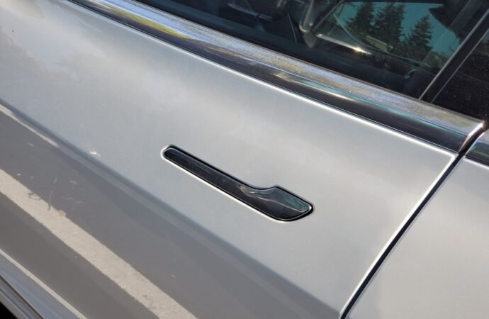 Tesla door handles may prompt new safety rules in US | TechCrunch
