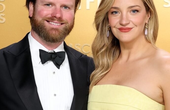 The Bear’s Abby Elliott and her husband Bill Kennedy separate and divorce after almost 10 years