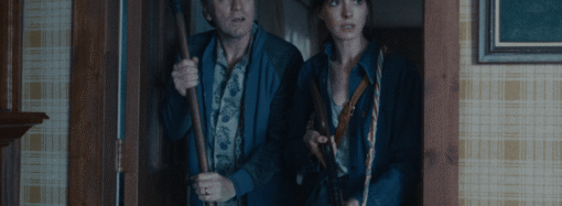 ‘The End of Oak Street’ Preview: Anne Hathaway and Ewan McGregor Try Not to Be Eaten Alive by Dinosaurs in 14 Minutes of 4DX Footage