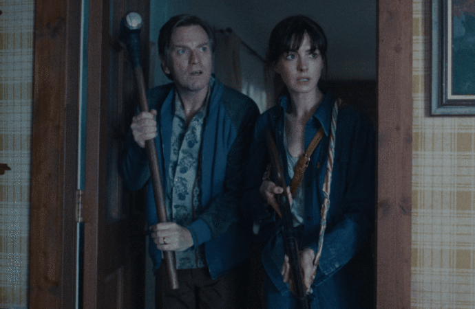 ‘The End of Oak Street’ Preview: Anne Hathaway and Ewan McGregor Try Not to Be Eaten Alive by Dinosaurs in 14 Minutes of 4DX Footage