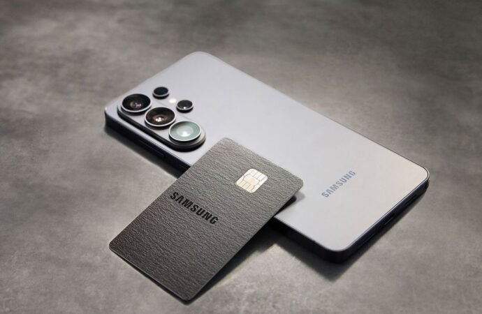 The Galaxy Card is Samsung’s answer to the Apple Card
