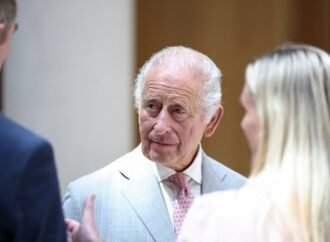 The King and Queen meet Prince Harry, Meghan and their children