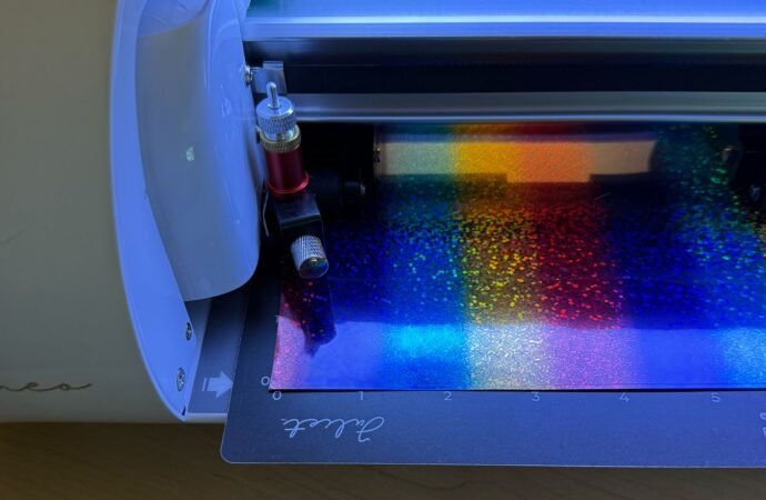 The best smart cutting machine for you depends on what you are doing and how many