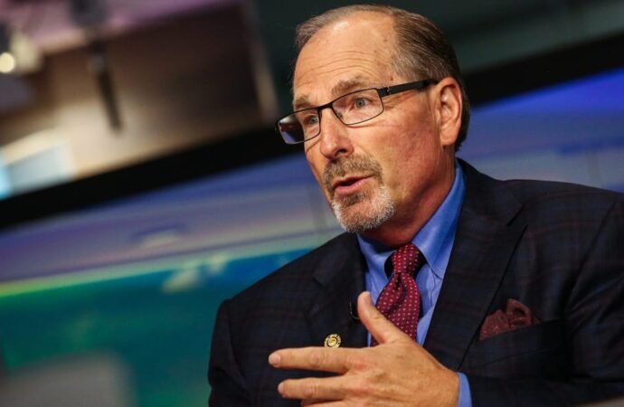 Top Fund Manager Warns Mag 7 Stock Will Drag Down S&P 500