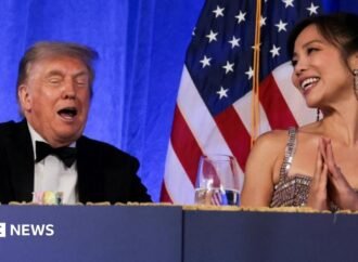 Trump mocks the press during White House correspondents’ dinner