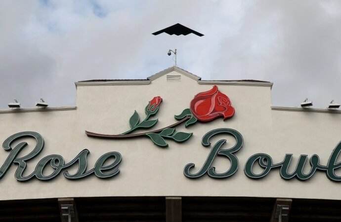 UTA signs organization behind Rose Bowl game and Rose Parade